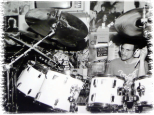 1992 Andre an den Drums